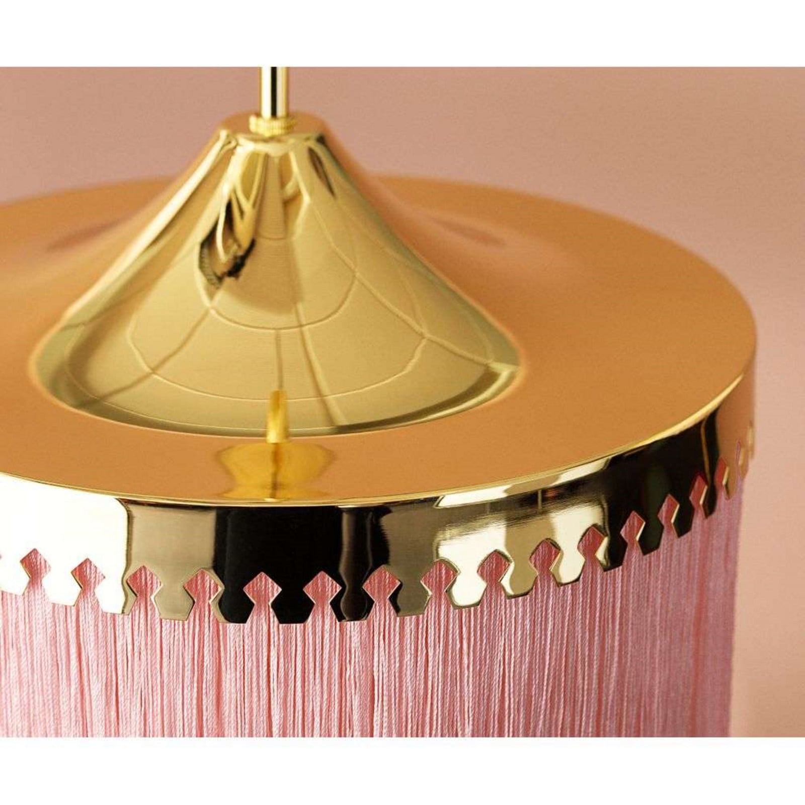 Fringe Riippuvalaisin Ø20 Pale Pink